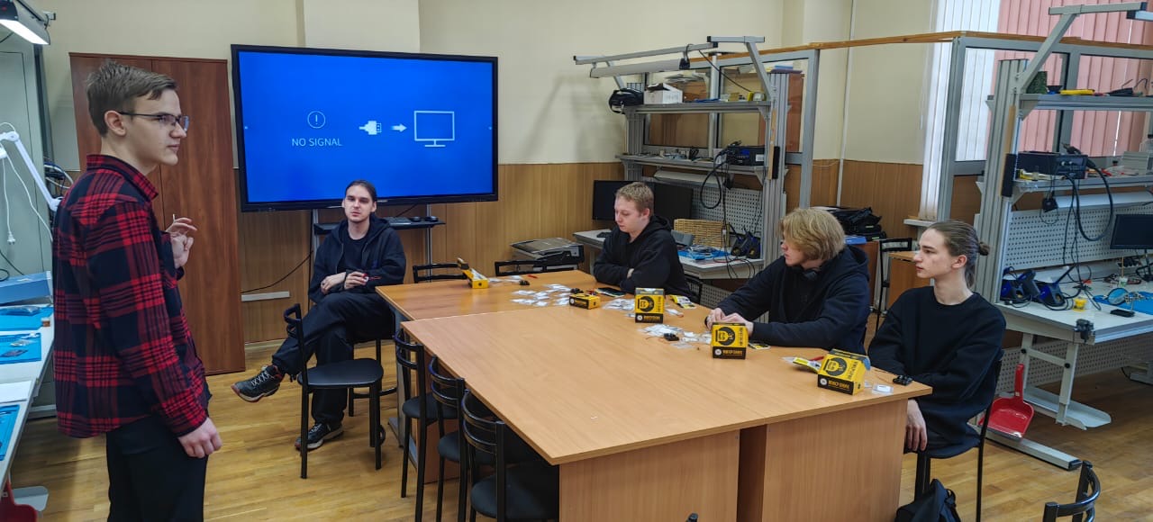 Студенты Радиотехнического колледжа посетили Санкт-Петербургский государственный университет аэрокосмического приборостроения
